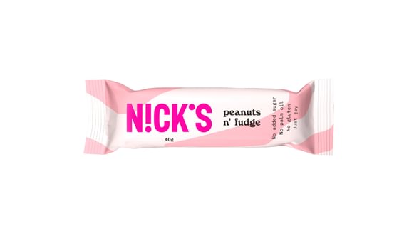 Nicks batonėlis su riešutais, 40g